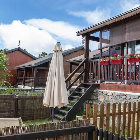 Chalet Des Pins P2000 Chalet *
